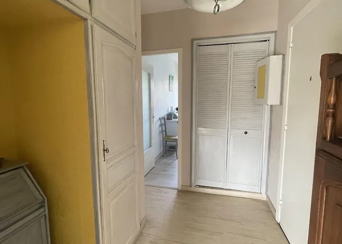 Horizon Bleu With Terrace In アパート