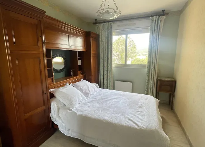 アパート Horizon Bleu With Terrace In *