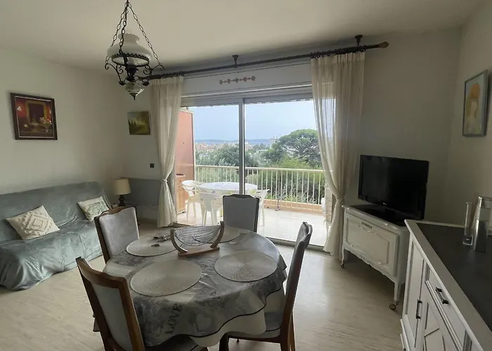 Horizon Bleu With Terrace In