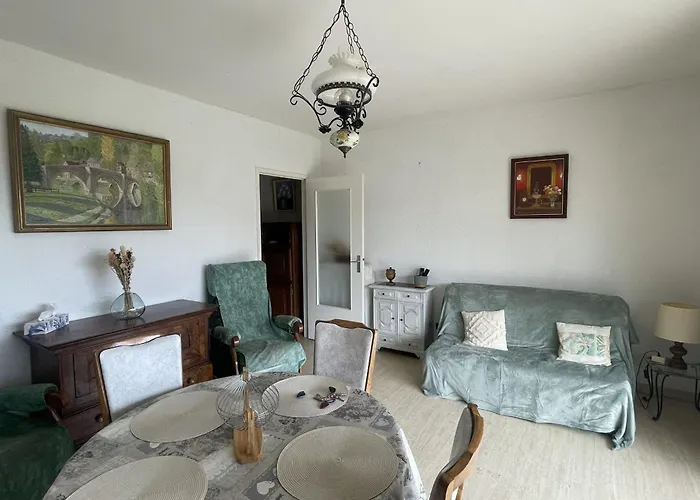 Horizon Bleu With Terrace In Sainte-Maxime